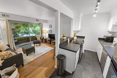 1800 Jefferson Park Ave #86, Charlottesville, VA 22903 - Photo 4