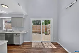 1536 Minor Ridge Ct, Charlottesville, VA 22901 - Photo 8