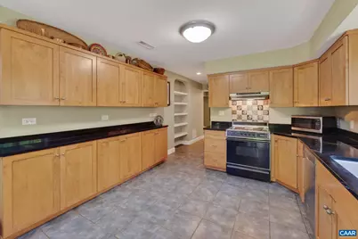 5407 Turkey Sag Rd, Keswick, VA 22947 - Photo 10