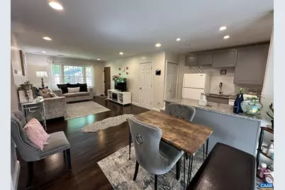 2412 Barracks Pl #3, Charlottesville, VA 22901 - Photo 6