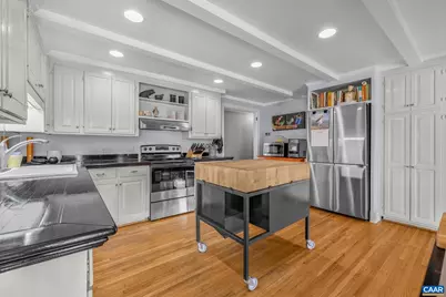 1302 Lester Dr, Charlottesville, VA 22901 - Photo 8