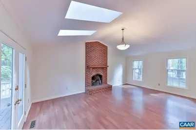 1012 Wildmere Pl, Charlottesville, VA 22901 - Photo 14