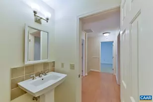 1012 Wildmere Pl, Charlottesville, VA 22901 - Photo 36