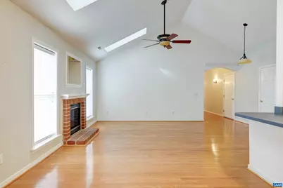 685 Courtyard Ct, Charlottesville, VA 22903 - Photo 10