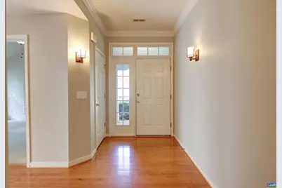 685 Courtyard Ct, Charlottesville, VA 22903 - Photo 4