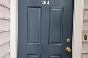1055 Weybridge Ct, Charlottesville, VA 22911 - Photo 2