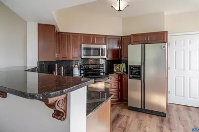 1055 Weybridge Ct #204, Charlottesville, VA 22911 - Photo 6