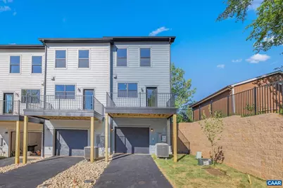 302 Flint Dr, Charlottesville, VA 22903 - Photo 2