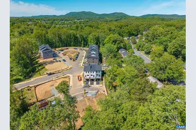 302 Flint Dr, Charlottesville, VA 22903 - Photo 34