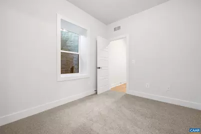 302 Flint Dr, Charlottesville, VA 22903 - Photo 26