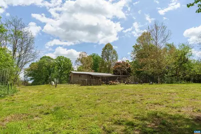 418 James River Rd, Scottsville, VA 24590 - Photo 40