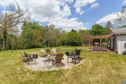 418 James River Rd, Scottsville, VA 24590 - Photo 36