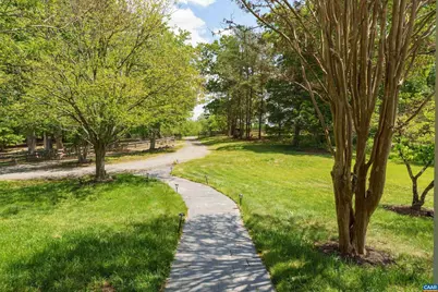 418 James River Rd, Scottsville, VA 24590 - Photo 6