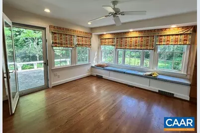 1618 Oxford Rd, Charlottesville, VA 22903 - Photo 10