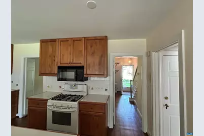 1618 Oxford Rd, Charlottesville, VA 22903 - Photo 12