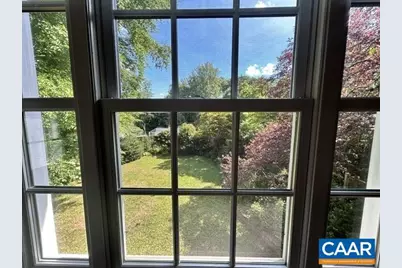 1618 Oxford Rd, Charlottesville, VA 22903 - Photo 26
