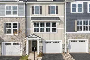 3026 Farrow Cir, Charlottesville, VA 22901 - Photo 2