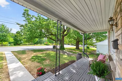 1023 Forest Hills Ave, Charlottesville, VA 22903 - Photo 6