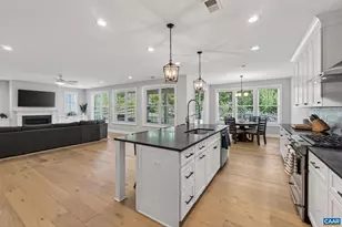 552 Belluno Ln, Charlottesville, VA 22911 - Photo 4