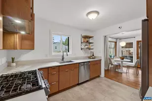 1408 Baker St, Charlottesville, VA 22903 - Photo 12