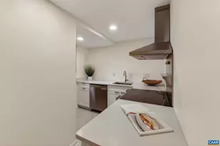 1408 Baker St, Charlottesville, VA 22903 - Photo 32