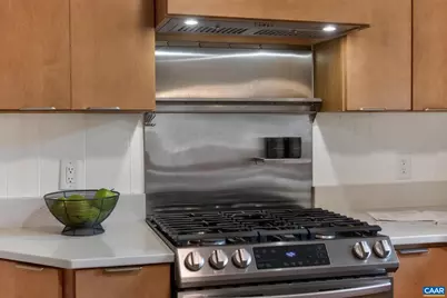 1408 Baker St, Charlottesville, VA 22903 - Photo 14