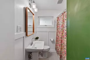 1408 Baker St, Charlottesville, VA 22903 - Photo 16
