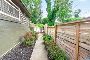 1408 Baker St, Charlottesville, VA 22903 - Photo 24