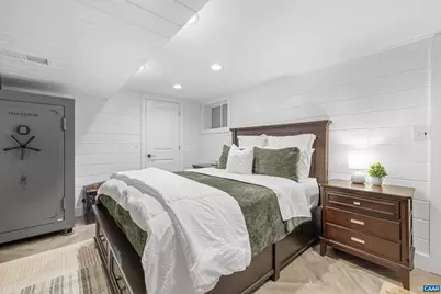 134 W Park Dr, Charlottesville, VA 22901 - Photo 42