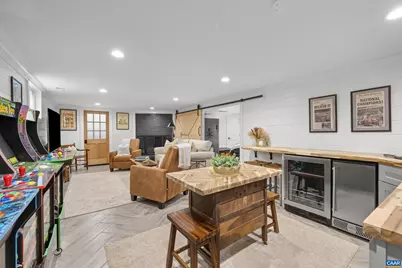 134 W Park Dr, Charlottesville, VA 22901 - Photo 20