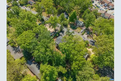 134 W Park Dr, Charlottesville, VA 22901 - Photo 70