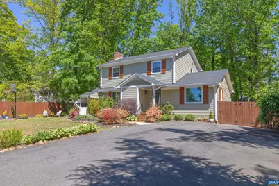 134 W Park Dr, Charlottesville, VA 22901 - Photo 2