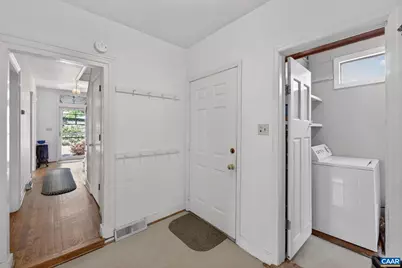 518 NE 8th St, Charlottesville, VA 22902 - Photo 10