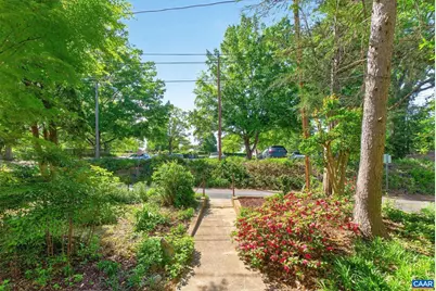 518 NE 8th St, Charlottesville, VA 22902 - Photo 44