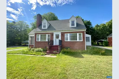 210 W Gordon Ave, Gordonsville, VA 22942 - Photo 1