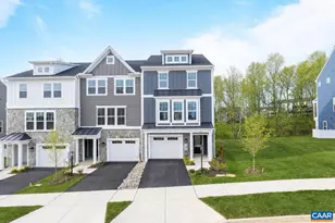 3044 Farrow Cir, Charlottesville, VA 22901 - Photo 2