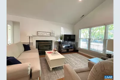 1045 Wintergreen Ln, Charlottesville, VA 22903 - Photo 2