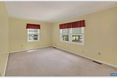 1333 Auburn Dr, Charlottesville, VA 22902 - Photo 8