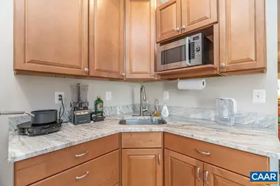 920 Bing Ln, Charlottesville, VA 22903 - Photo 12