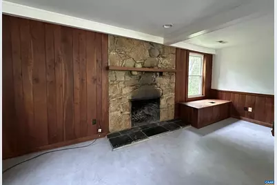 1127 Round Hill Dr, Charlottesville, VA 22901 - Photo 6