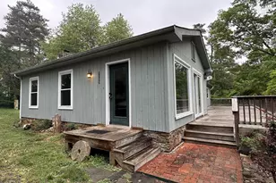 1127 Round Hill Dr, Charlottesville, VA 22901 - Photo 1