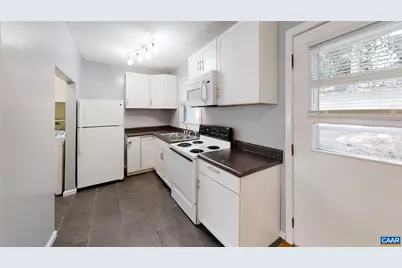 1107 River Ct #B, Charlottesville, VA 22902 - Photo 24