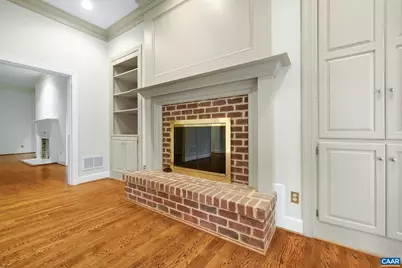 555 Dryden Pl, Charlottesville, VA 22903 - Photo 14