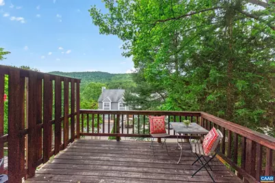 1247 Maple View Dr, Charlottesville, VA 22902 - Photo 2