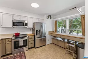 1247 Maple View Dr, Charlottesville, VA 22902 - Photo 6