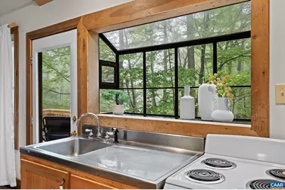 270 Little Cabin Rd, Amherst, VA 24521 - Photo 10