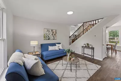 908 Rives St, Charlottesville, VA 22902 - Photo 2