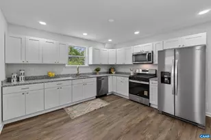908 Rives St, Charlottesville, VA 22902 - Photo 8