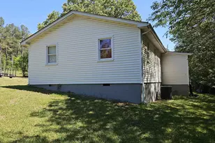 23084 N James Madison Hwy, Dillwyn, VA 23936 - Photo 16