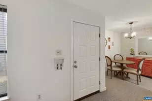 324 S Pantops Dr, Charlottesville, VA 22911 - Photo 4